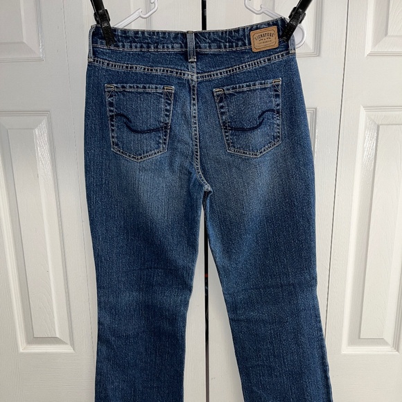 Levi's Women's Signature (8s) MidRise BootCut Misses - Picture 6 of 13